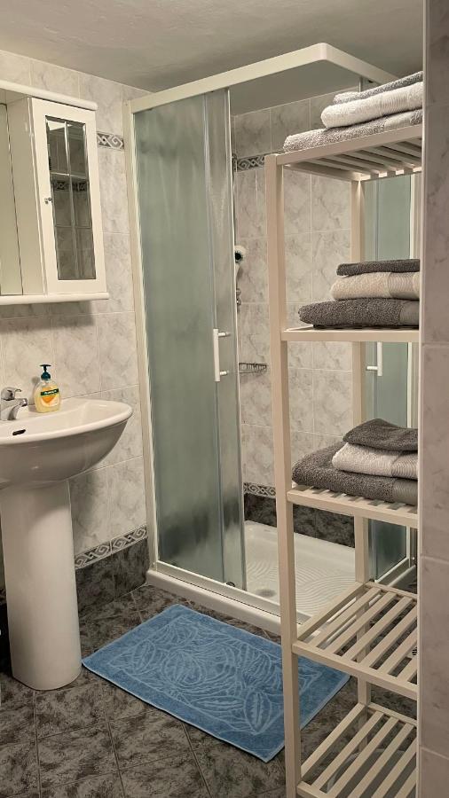 Apartma Zotler Apartment โคบาริด ภายนอก รูปภาพ
